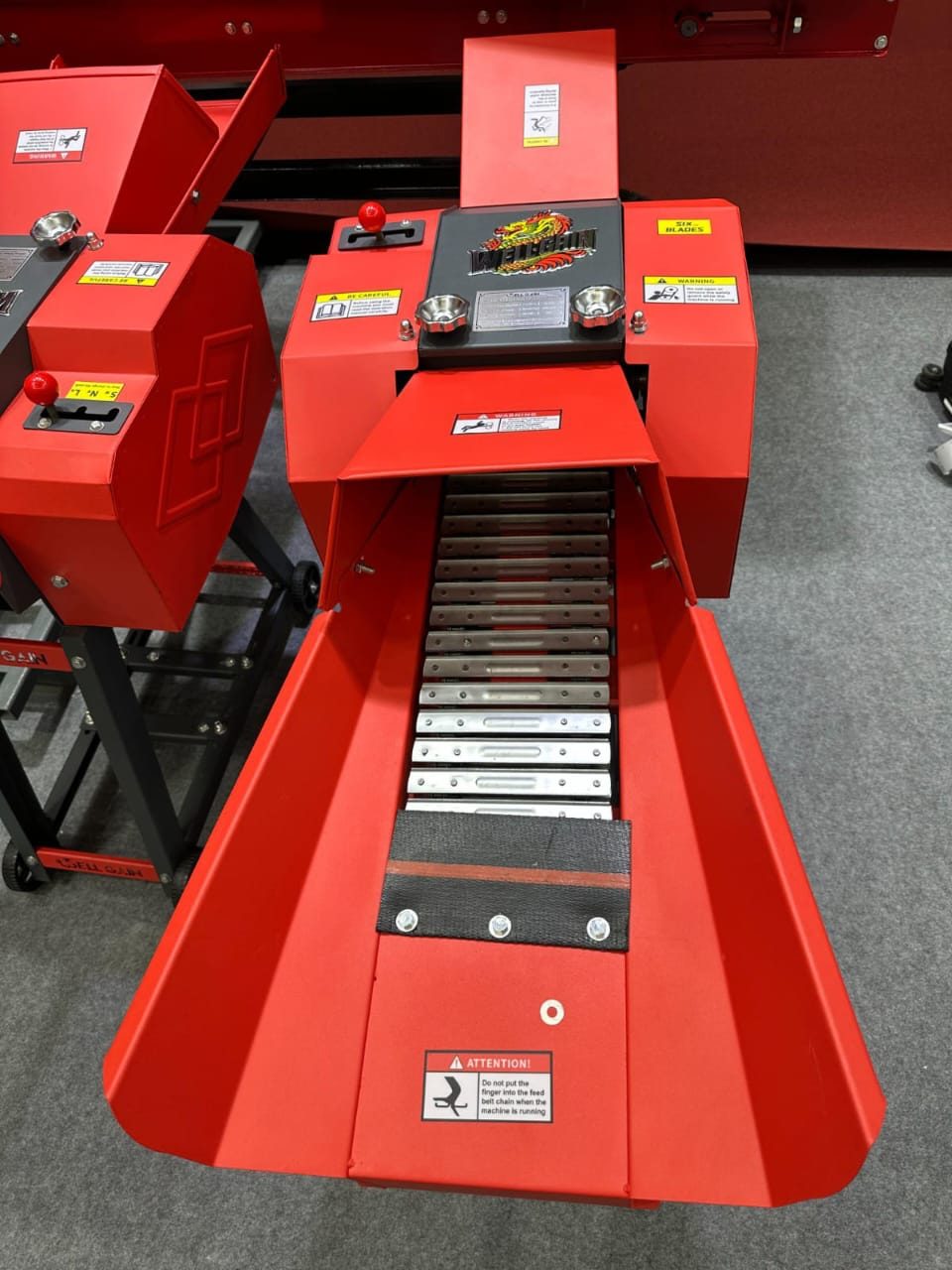 HIGH SPEED CHAFF CUTTER WITH 7.5HP PETROL ENGINE and CONVEYOR BELT