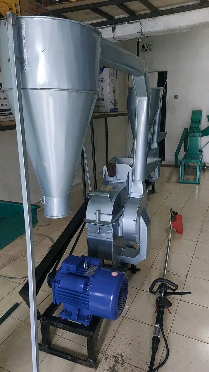 GM22 Grade 2 Posho Mill (7.5HP Motor)